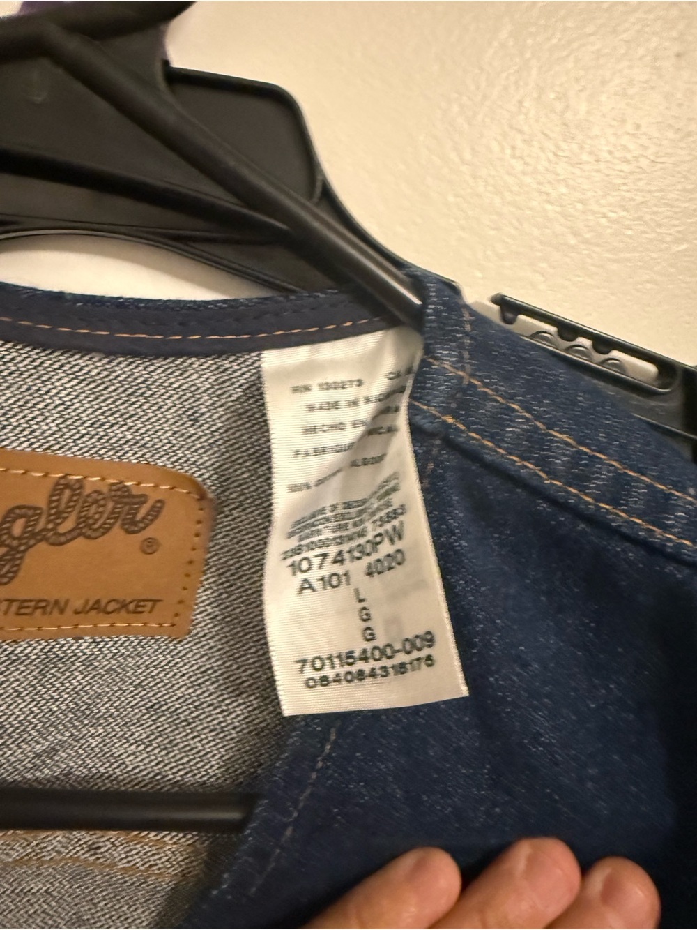 Wrangler Navy Blue Denim Vest with Front Pockets - Picture 3 of 4